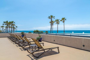 Отель Southern California Beach Club  Окинсайд